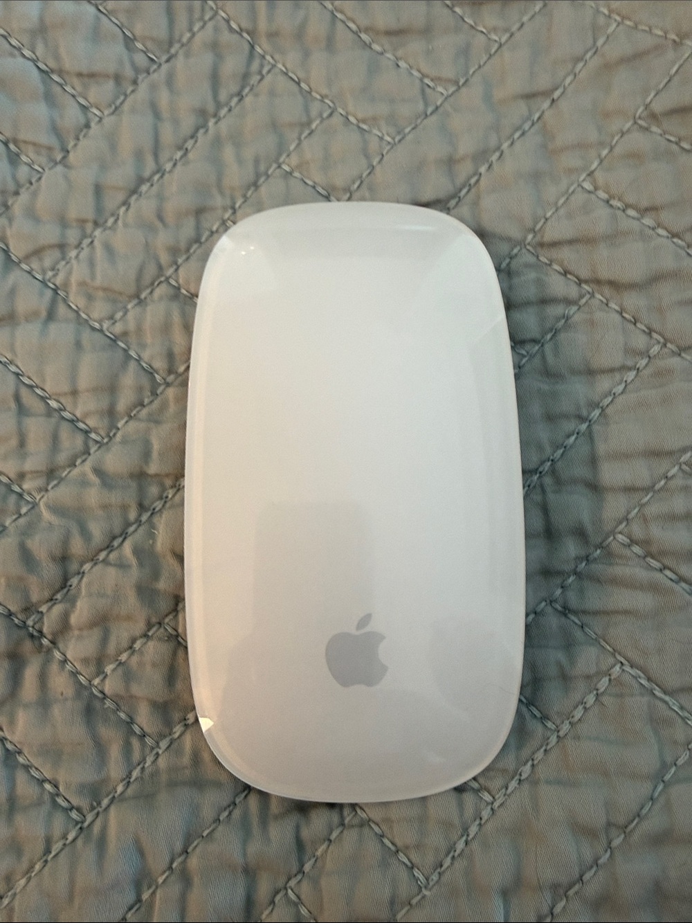 Apple Wireless Magic Mouse - White